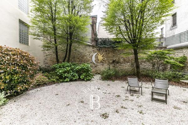 Paris 15ème, Appartement 2 Chambres -  84 m² à vendre