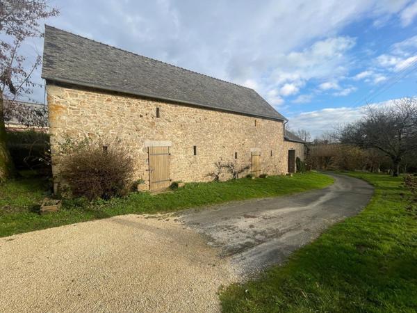 Maison à vendre à Deux-Évailles en Mayenne (53150), ref : 13816/1178   
CAMPAGNE