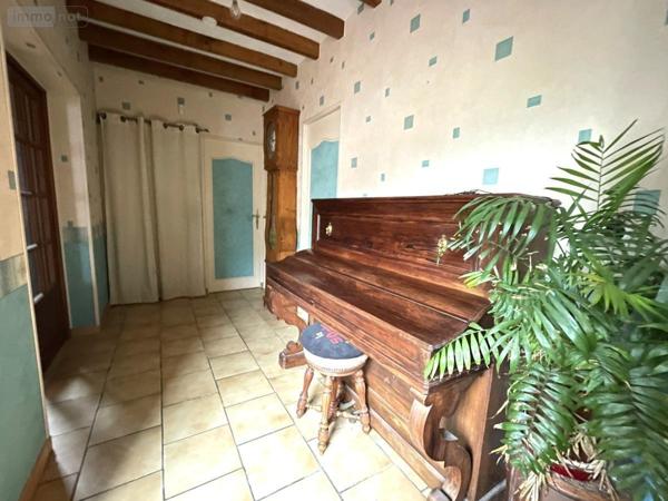 Maison à vendre à Moncé-en-Saosnois dans la Sarthe (72260), ref : 72126-3081