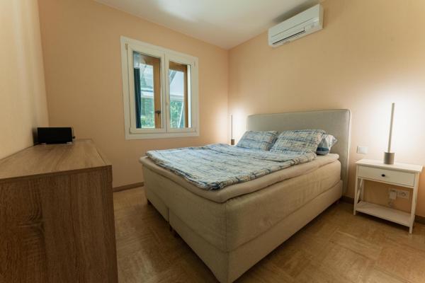 Maison d’exception à Saissac avec vue panoramique sur les Pyrénées