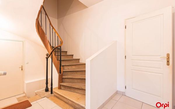 Maison à vendre    4 pièces •  Mareuil-le-Port