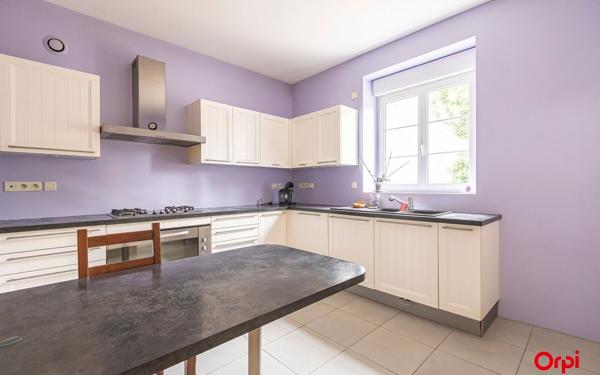 Maison à vendre    4 pièces •  Mareuil-le-Port