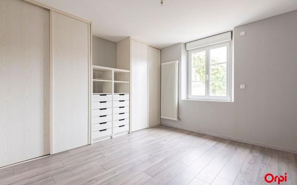 Maison à vendre    4 pièces •  Mareuil-le-Port