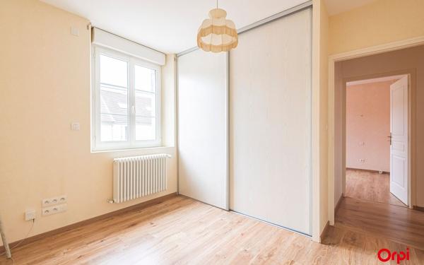 Maison à vendre    4 pièces •  Mareuil-le-Port