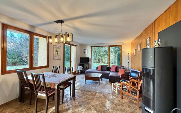 Appartement à louer    3 pièces • 87 m2 Villard-de-Lans