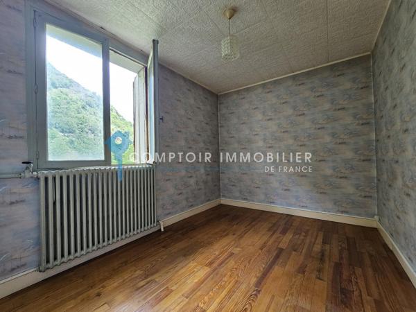 Appartement
                                                                                                                                                                                                                                                                                                                        3 pièce(s)                                                                                                                                                                                                          2 chambre(s)                                                                                                                                                                                                          51  m²