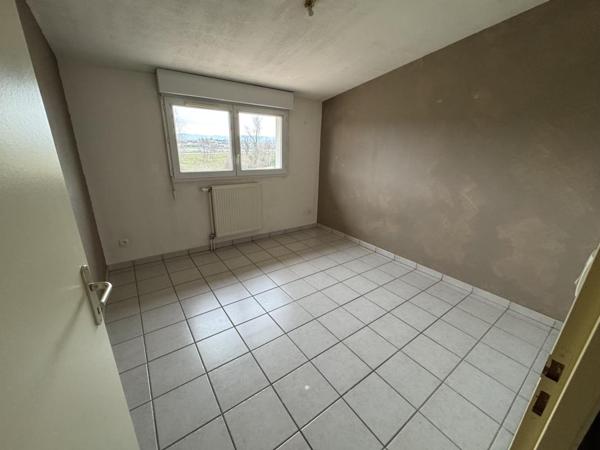 TOURNON - T4 EN DUPLEX AVEC GARAGE - 89.89 M2