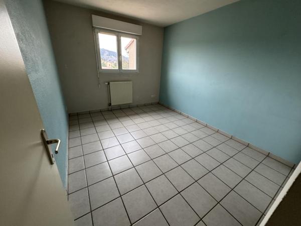 TOURNON - T4 EN DUPLEX AVEC GARAGE - 89.89 M2