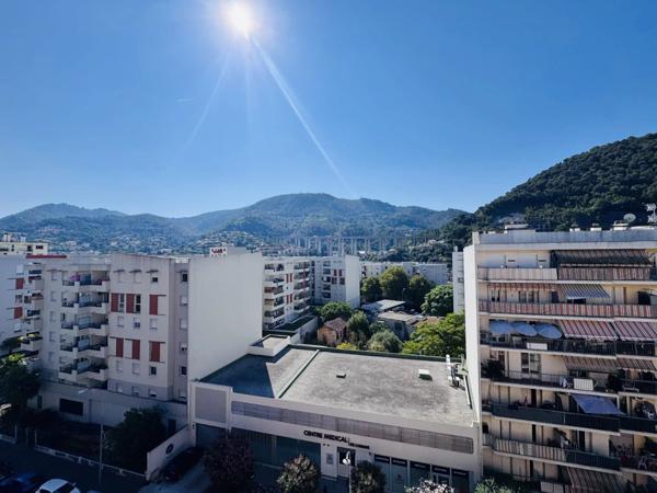 Vente Appartement 3 pièces 81 m2 à Nice