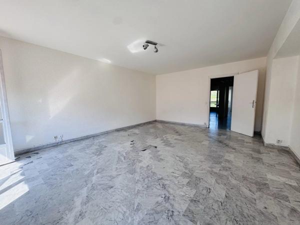Vente Appartement 3 pièces 81 m2 à Nice