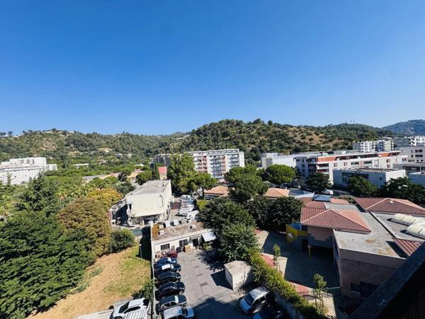 Vente Appartement 3 pièces 81 m2 à Nice