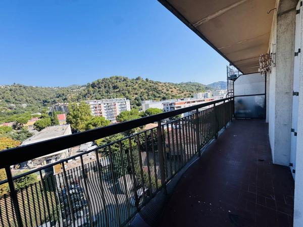 Vente Appartement 3 pièces 81 m2 à Nice