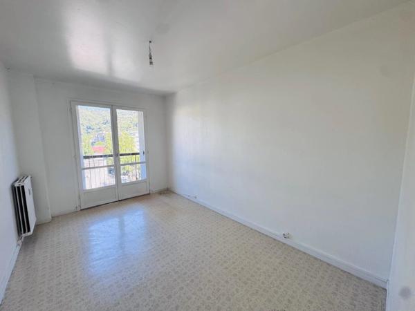 Vente Appartement 3 pièces 81 m2 à Nice