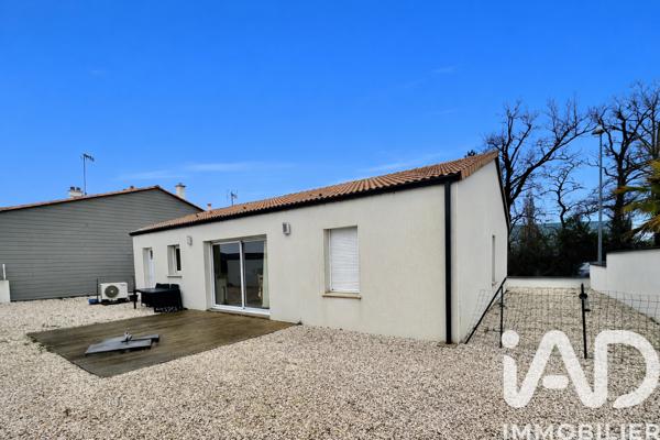 Location maison 5 pièces 90 m² Le Poiré-sur-Vie