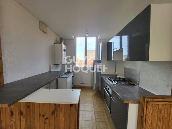 VENTE : appartement 2 pièces (51 m²) à CALAIS