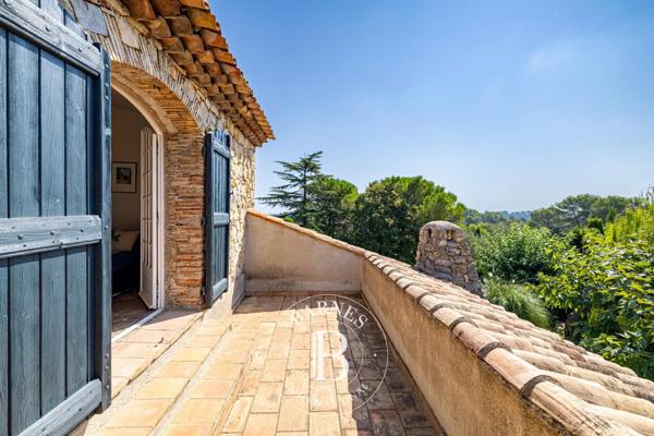 Mouans-Sartoux, Villa 4 Chambres -  190 m² à vendre