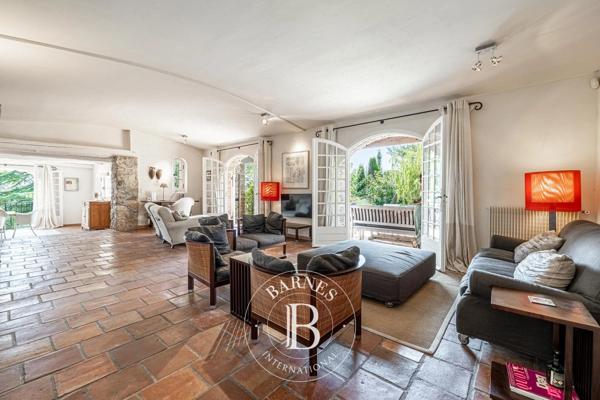 Mouans-Sartoux, Villa 4 Chambres -  190 m² à vendre