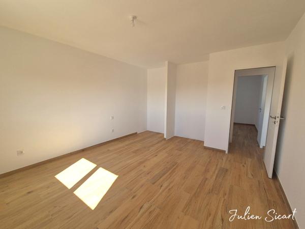 Villa 3 faces construite en 2025