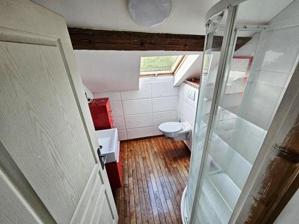 Maison de caractère + dépendance d’environ 20 m²