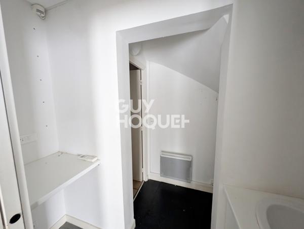 OPPORTUNITÉ INVESTISSEUR : MURS COMMERCIAUX ET HABITATION EN PLEIN CŒUR DE MERDRIGNAC