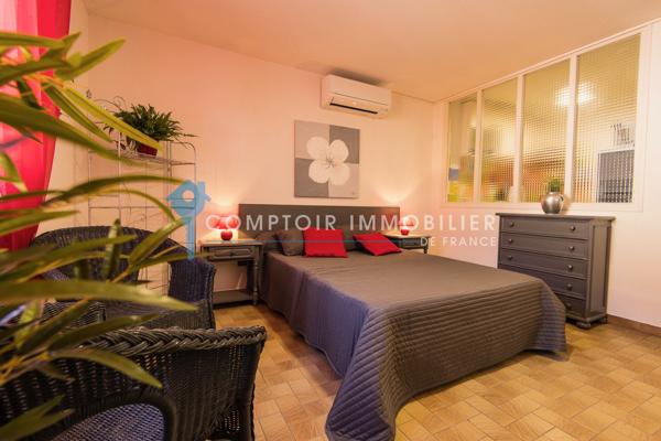 Immeuble
                                                                                                                                                
                                                                                                                                                
                                                                                                                                                
                                                    
                                                                                                                                                                                                                                                                                                                        250  m²                                                                                                                                                                                                         2 etage(s)