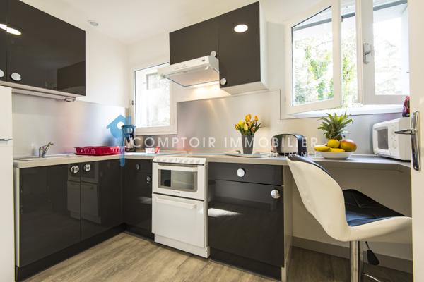 Immeuble
                                                                                                                                                
                                                                                                                                                
                                                                                                                                                
                                                    
                                                                                                                                                                                                                                                                                                                        250  m²                                                                                                                                                                                                         2 etage(s)
