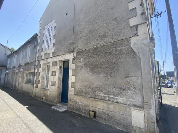 IMMEUBLE DE RAPPORT - POITIERS CENTRE VILLE Poitiers (86000)