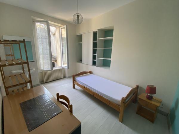 IMMEUBLE DE RAPPORT - POITIERS CENTRE VILLE Poitiers (86000)