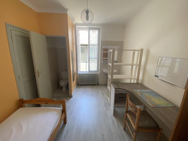 IMMEUBLE DE RAPPORT - POITIERS CENTRE VILLE Poitiers (86000)