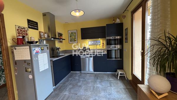 Maison de 96 m² sur un terrain de 5.34 ares