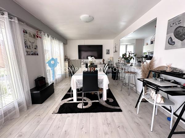 Appartement
                                                                                                                                                                                                                                                                                                                        3 pièce(s)                                                                                                                                                                                                          2 chambre(s)                                                                                                                                                                                                          79.32  m²