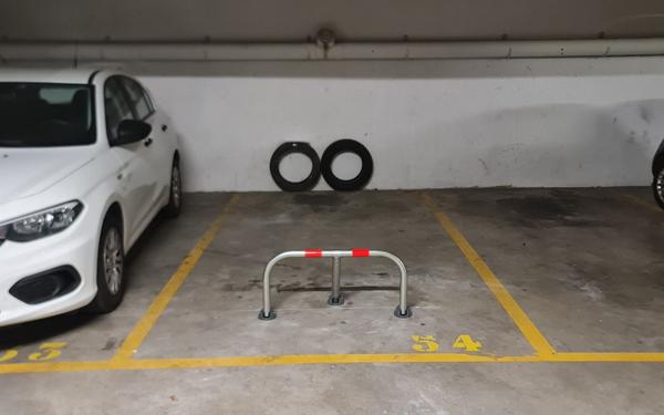 Stationnement à louer    Saint-Denis