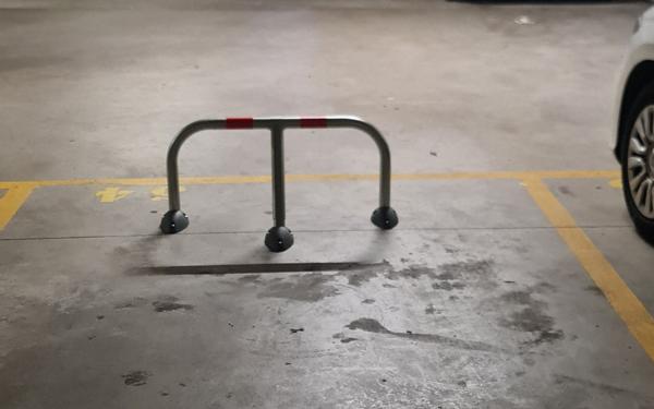 Stationnement à louer    Saint-Denis