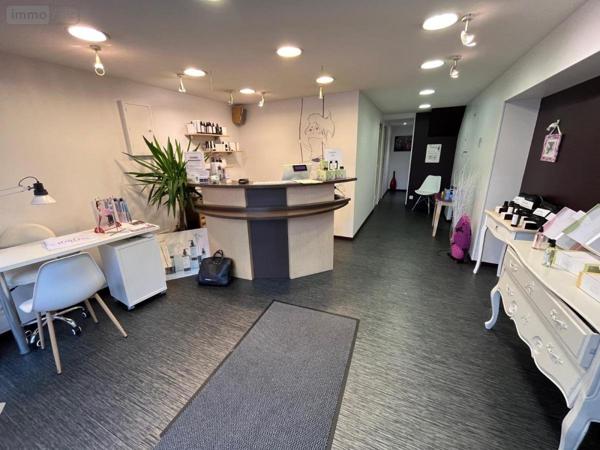 Fonds et/ou murs commerciaux à vendre à Carentan-les-Marais dans la Manche (50500), ref : 50110-675