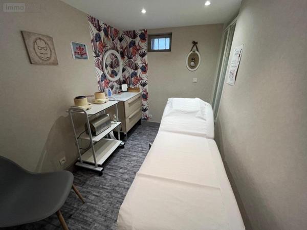 Fonds et/ou murs commerciaux à vendre à Carentan-les-Marais dans la Manche (50500), ref : 50110-675