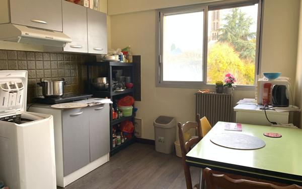 Appartement à vendre    2 pièces • 55 m2 Limoges