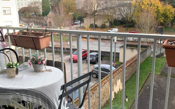 Appartement à vendre    2 pièces • 55 m2 Limoges