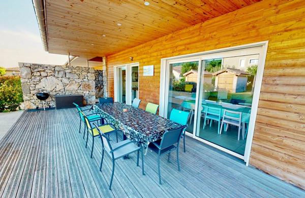 Maison à vendre    21 pièces •  Ruoms