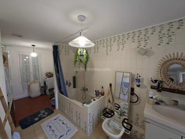 Vente                                                      Maison de ville
                        
                     5 pièces                      90 m2                     à Gisors