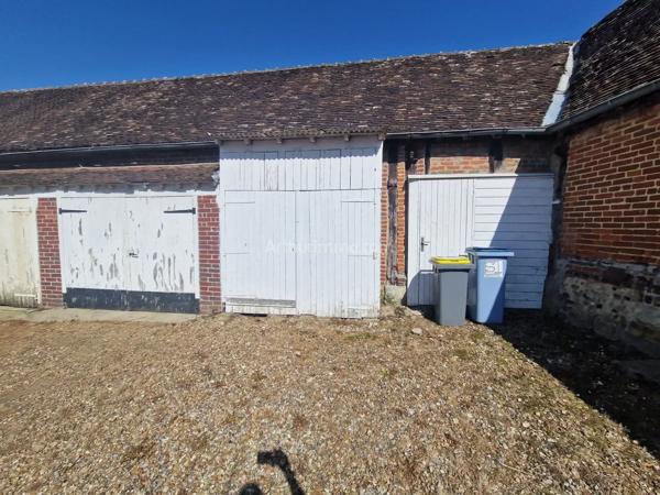 Vente                                                      Maison de ville
                        
                     5 pièces                      90 m2                     à Gisors