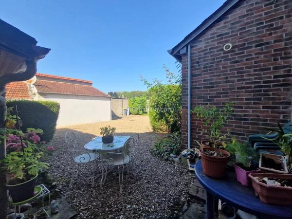Vente                                                      Maison de ville
                        
                     5 pièces                      90 m2                     à Gisors