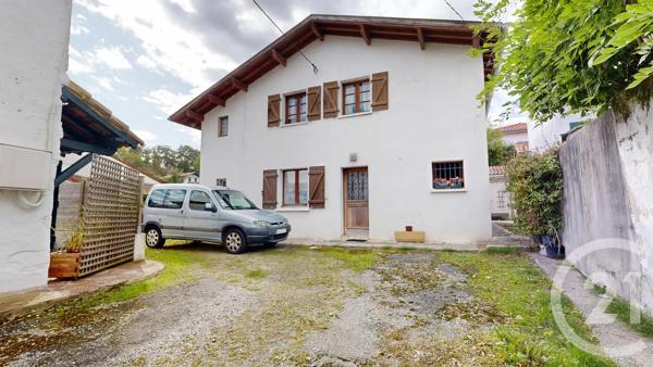 Maison à vendre  4 pièces - 95 m 2   ANGLET  - 64