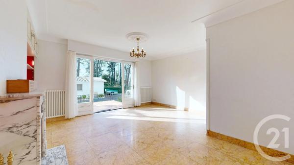 Maison à vendre  4 pièces - 95 m 2   ANGLET  - 64