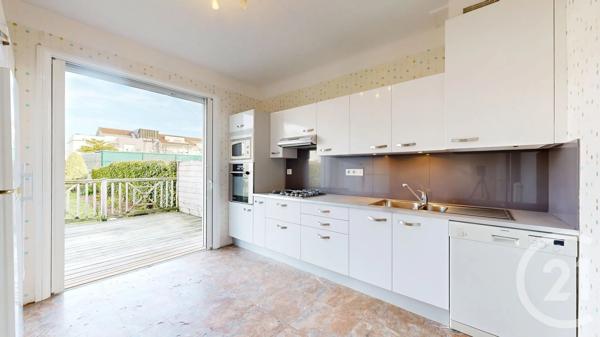 Maison à vendre  4 pièces - 95 m 2   ANGLET  - 64