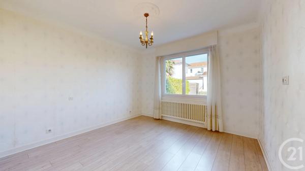 Maison à vendre  4 pièces - 95 m 2   ANGLET  - 64