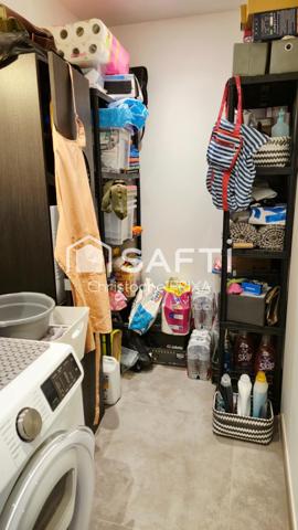 Maison mitoyenne entièrement rénovée avec garage et jardin, idéale famille