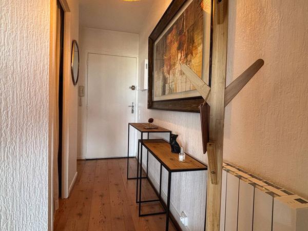 APPARTEMENT à VAUX SUR MER