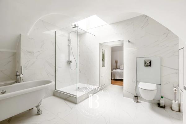 Paris 8ème, Appartement 3 Chambres -  193 m² à vendre