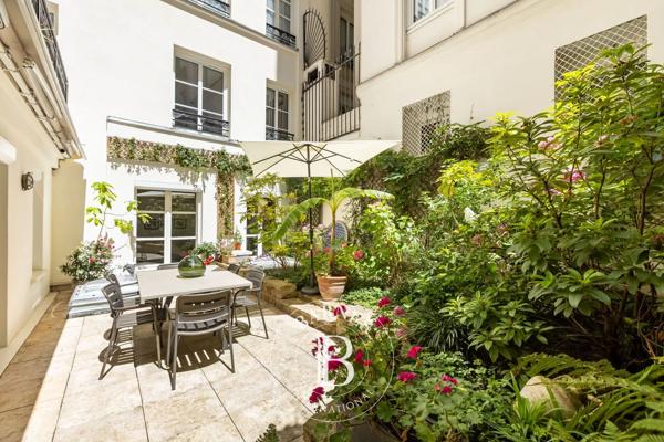 Paris 8ème, Appartement 3 Chambres -  193 m² à vendre