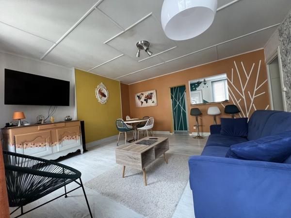 Immeuble à vendre 165 000 € Saint-Amand-Montrond 239 m² DPE D